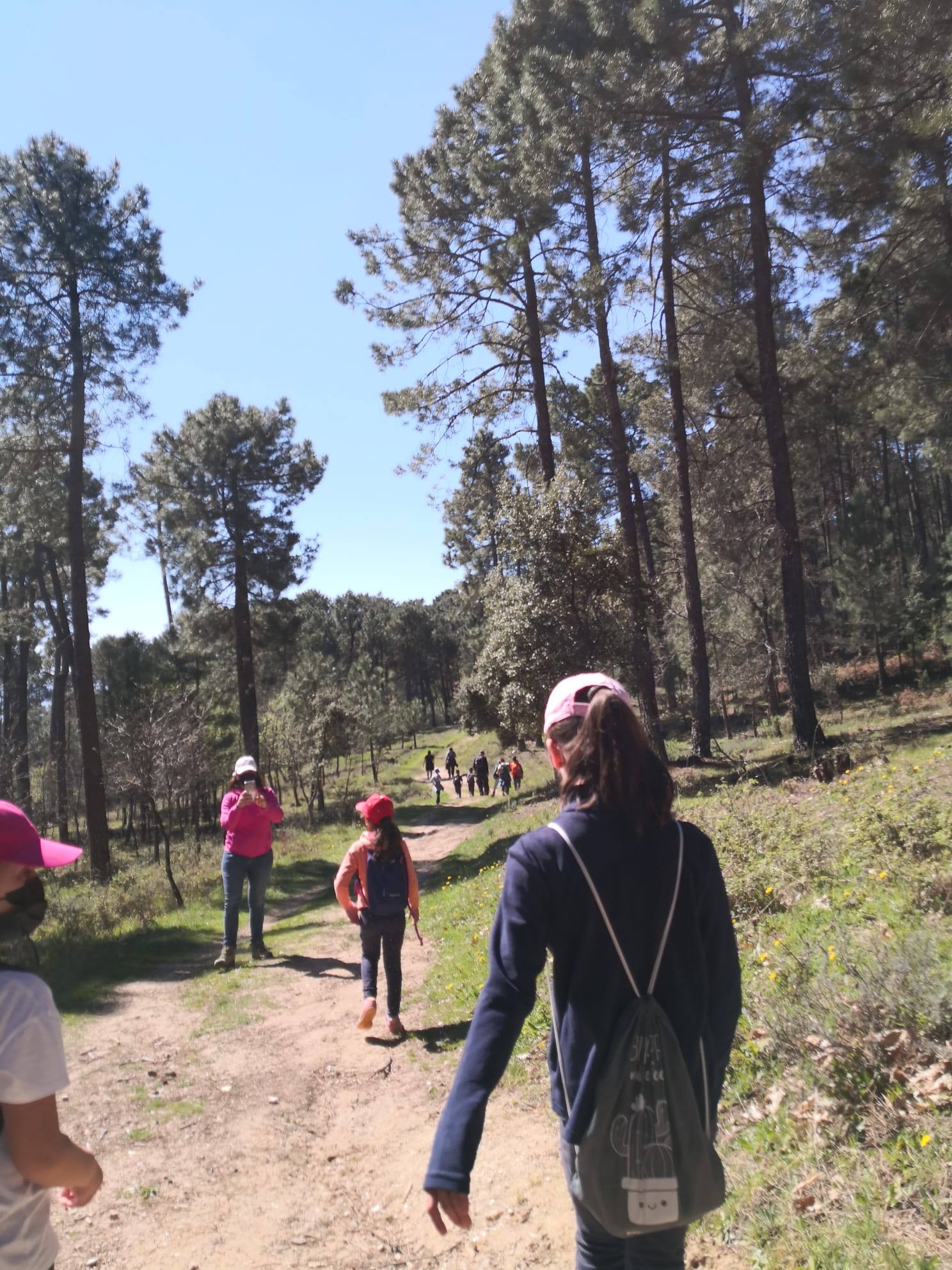 NATURALEZAS PRÓXIMAS